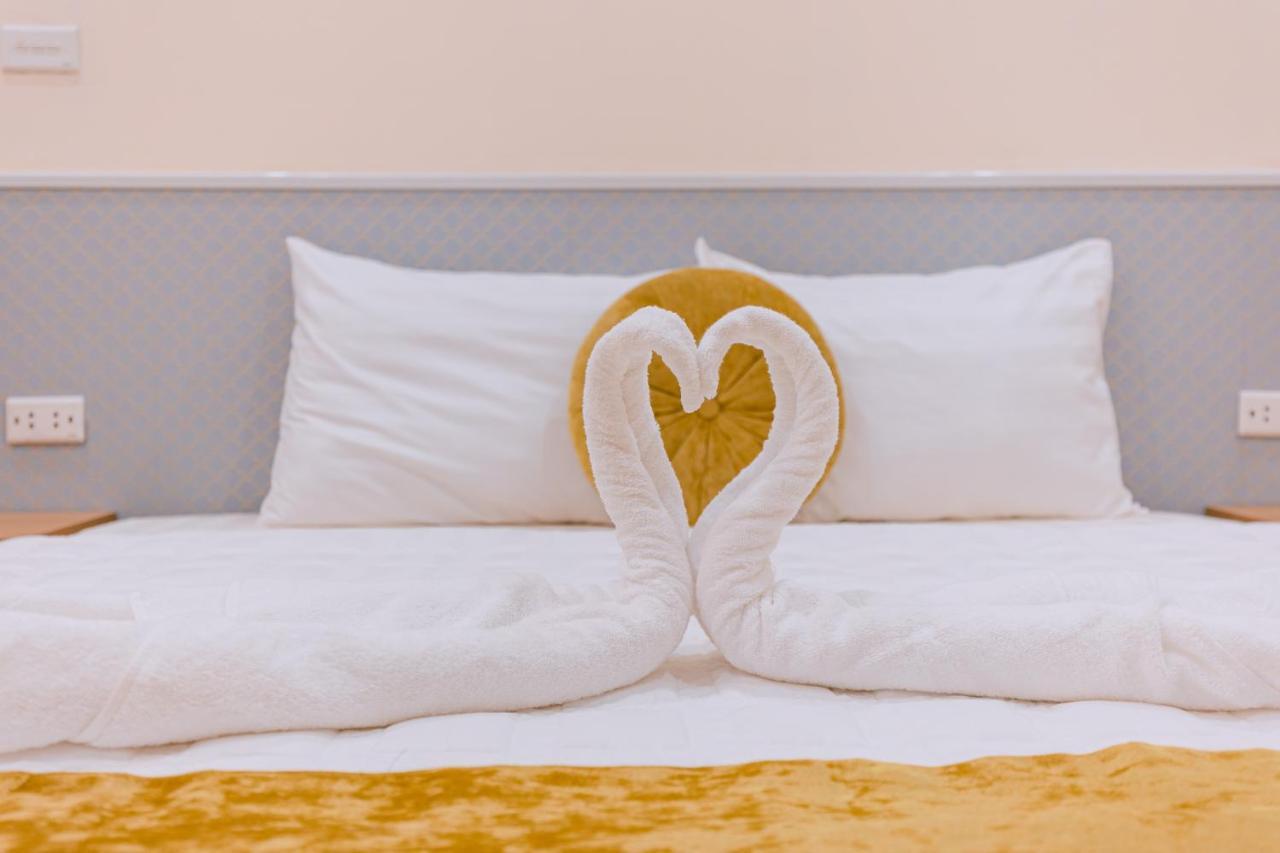 Golden Diamond Hotel Hanoi Bagian luar foto